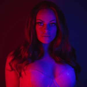 ดาวน์โหลดและฟังเพลง Not Your Baby พร้อมเนื้อเพลงจาก Kerry Feeney