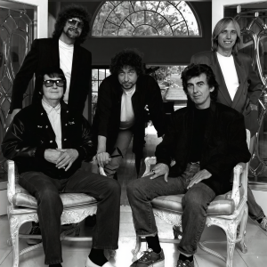 Traveling Wilburys ดาวน์โหลดและฟังเพลงฮิตจาก Traveling Wilburys
