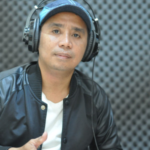 Dengarkan Kata Cinta lagu dari Kello Salama dengan lirik