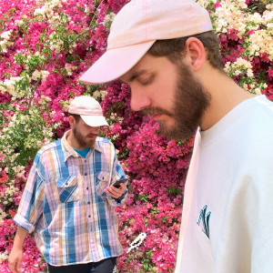 Dengarkan Lost Lately (pure alternative version) lagu dari San Holo dengan lirik