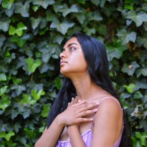 收聽EASHA的You Make Me Feel歌詞歌曲