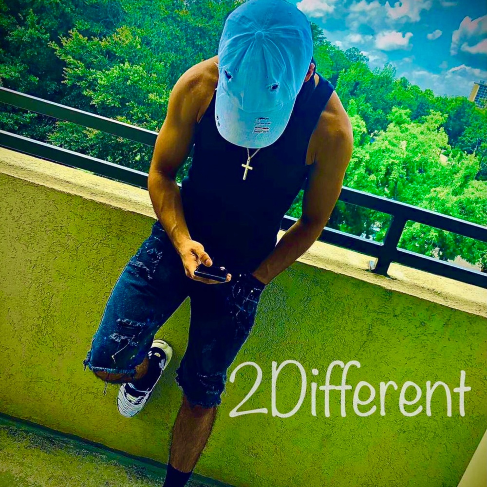 2XelasWorld (feat. Xela) (Explicit)
