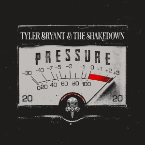 ดาวน์โหลดและฟังเพลง Holdin’ My Breath พร้อมเนื้อเพลงจาก Tyler Bryant & The Shakedown