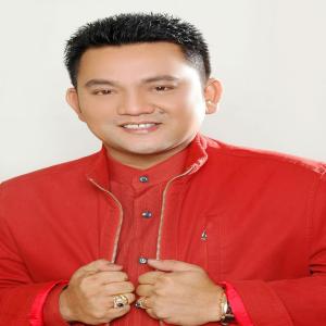 Dengarkan Ingkon Ho Do lagu dari Arvindo Simatupang dengan lirik