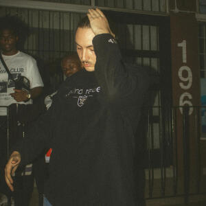 default playlist img