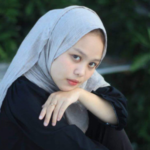 Dengarkan Selalu Ada lagu dari Ohlinda dengan lirik