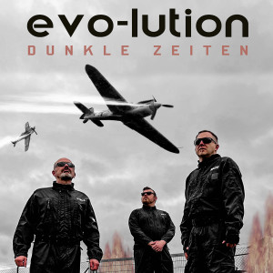 收听evo-lution的Dunkle Zeiten (Disco Mix)歌词歌曲