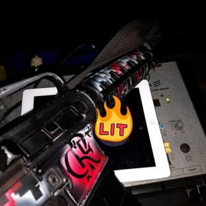 收听MC GRINGO 22的FUZIL DO FLAMENGO (Explicit)歌词歌曲