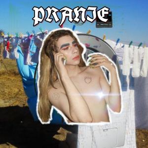 Listen to Rzucam Klątwę Na Twój Tłuszcz (Explicit) song with lyrics from Bella Ćwir