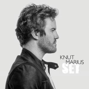 ดาวน์โหลดและฟังเพลง Unbreakable พร้อมเนื้อเพลงจาก Knut Marius