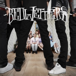 ดาวน์โหลดและฟังเพลง Dark Circus พร้อมเนื้อเพลงจาก Bedwetters