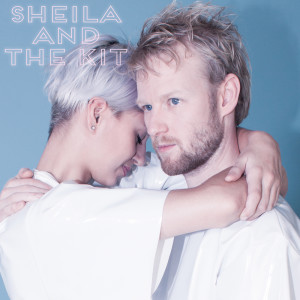 Dengarkan Next 2 U lagu dari Sheila and The Kit dengan lirik