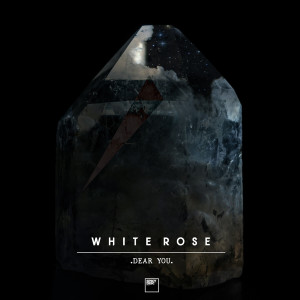 Dengarkan สัญญาที่ไม่จริง lagu dari White Rose dengan lirik