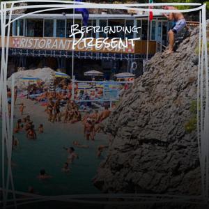 Dengarkan Playground lagu dari Chrisy Aning dengan lirik