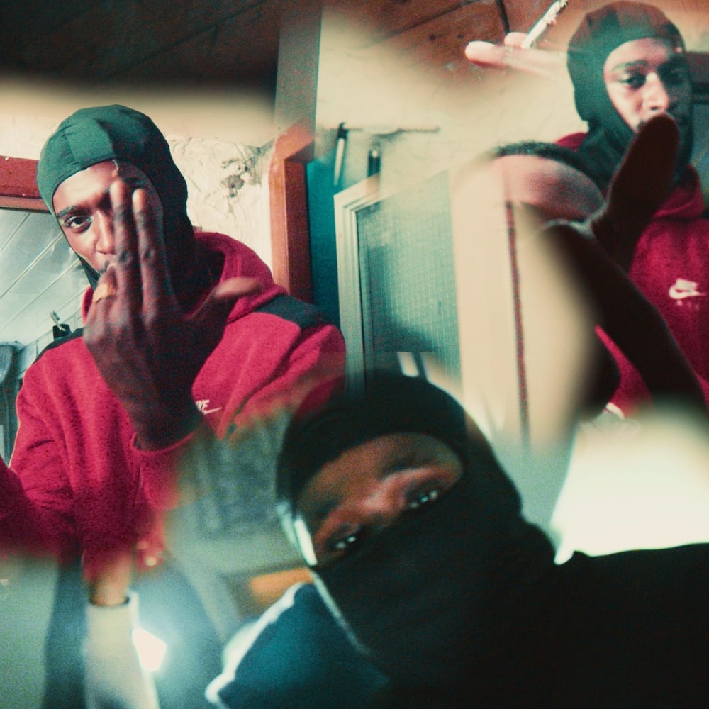 6 Jaar (feat. JamesB) (Explicit)