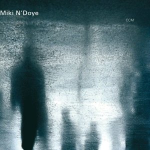 ดาวน์โหลดและฟังเพลง Tuki พร้อมเนื้อเพลงจาก Miki N'Doye