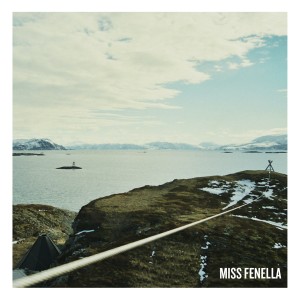 ดาวน์โหลดและฟังเพลง Stavanger พร้อมเนื้อเพลงจาก Miss Fenella