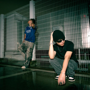 Listen to TRAITIMMUADONG song with lyrics from cod3in