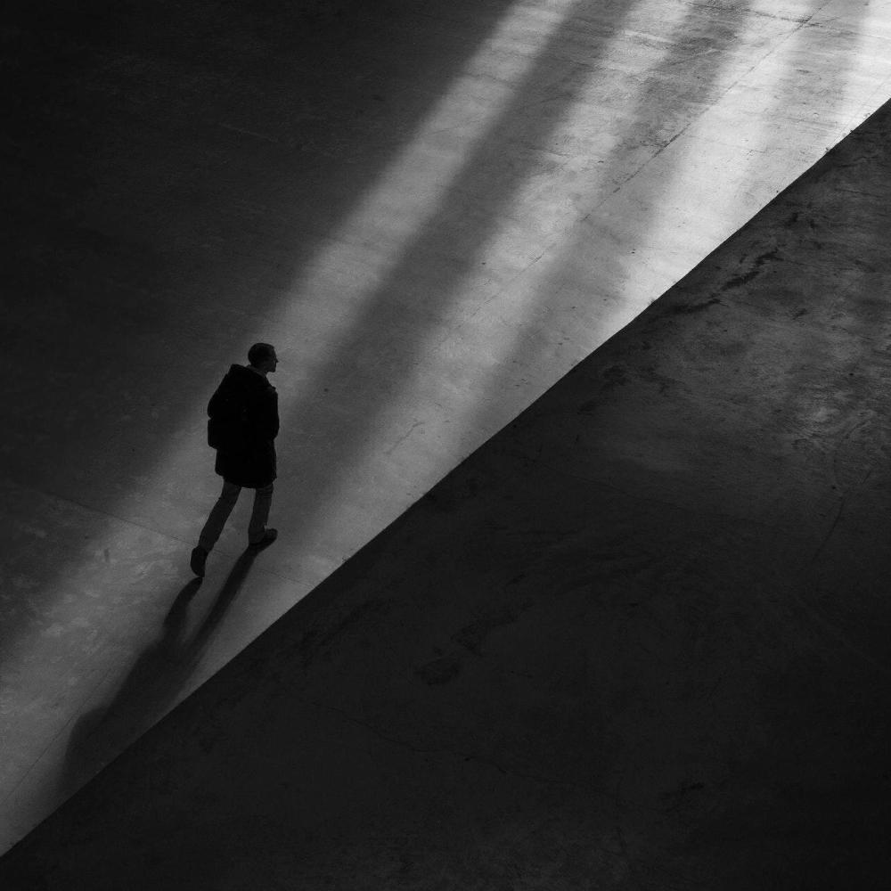 Don't Walk Away (House Mix)