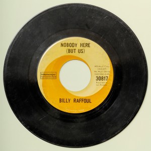 ดาวน์โหลดและฟังเพลง Nobody Here (But Us) พร้อมเนื้อเพลงจาก Billy Raffoul