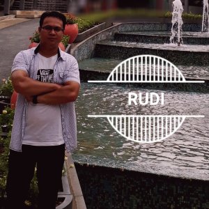 Listen to Kesombongan Setelah Amarah song with lyrics from Rudi