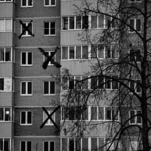 ดาวน์โหลดและฟังเพลง Люди до сих пор убивают людей พร้อมเนื้อเพลงจาก Пыха Пулемёт