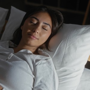 ดาวน์โหลดและฟังเพลง Soothing Night Calm Vibes พร้อมเนื้อเพลงจาก Hotel Lobby Music Background Music