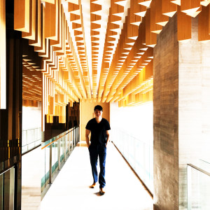 Listen to ยังเหมือนเดิม song with lyrics from Topper