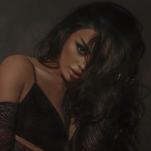 Listen to Gna Gna song with lyrics from Oksy Avdalyan