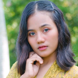 Dengarkan Sakit Rindu lagu dari Maya Prako dengan lirik