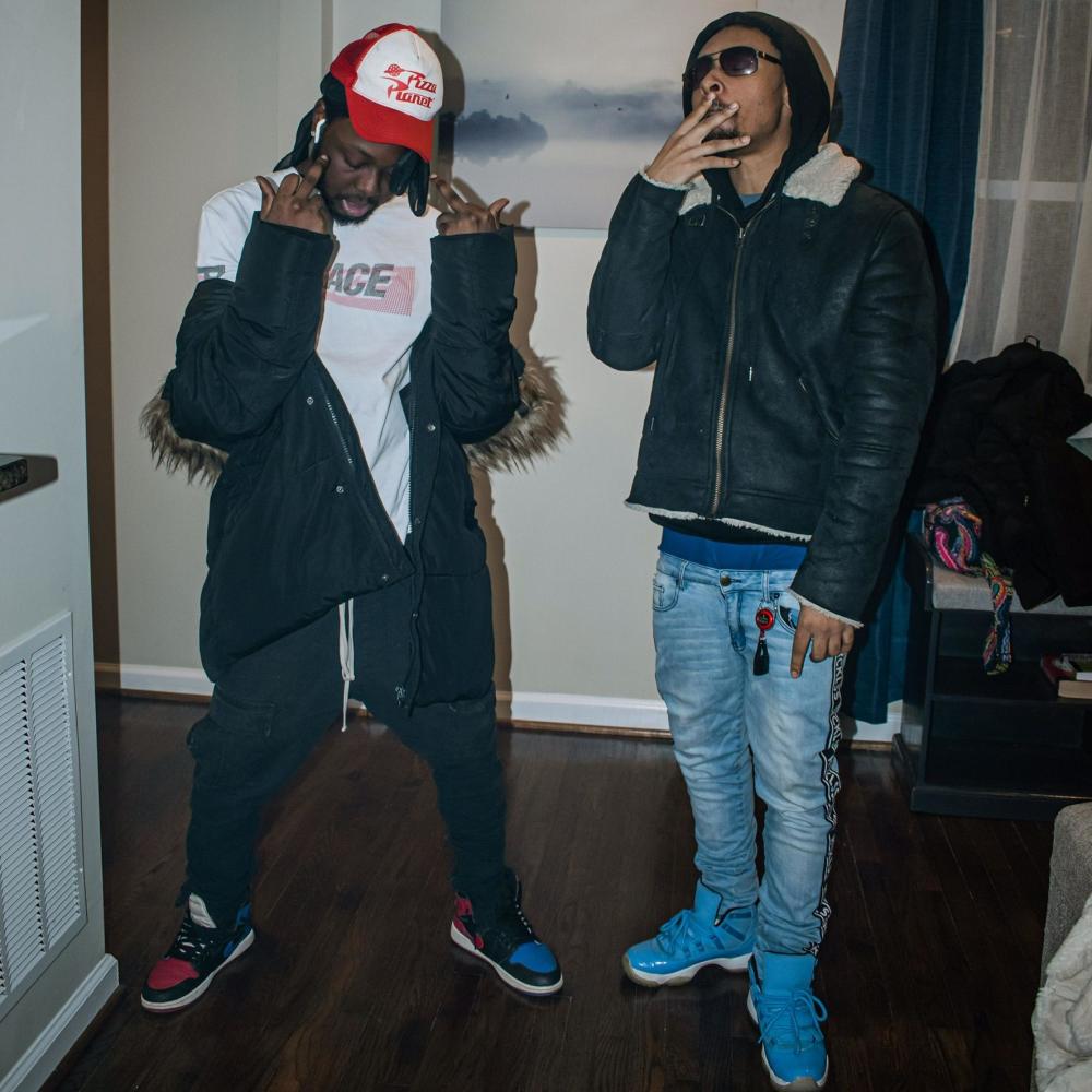 Sea Sick (feat. BetSheWillz) (Explicit)