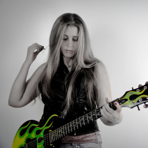 Listen to Psycho Girl song with lyrics from Melina Marie