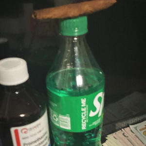 收聽Jayloww53218的Onna Road (feat. Joee P) (Explicit)歌詞歌曲