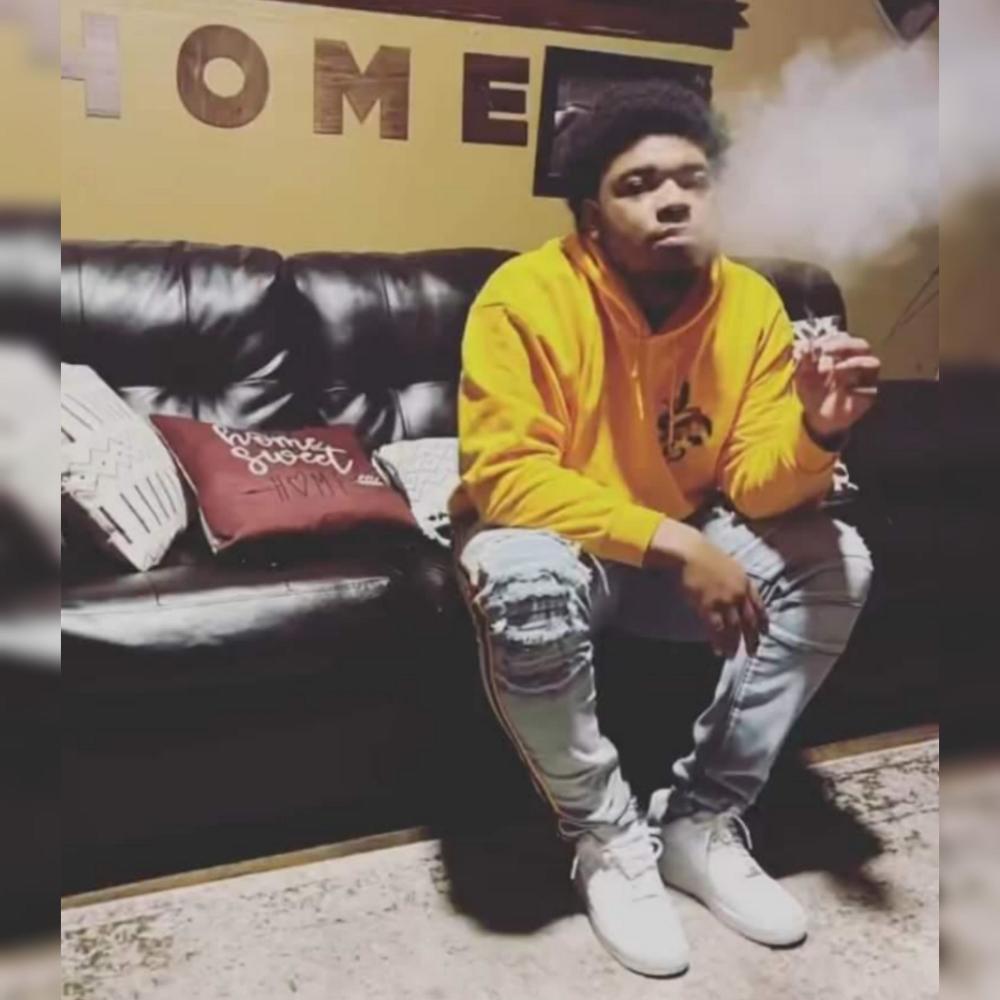 Striker City (feat. BHP Moe) (Explicit)