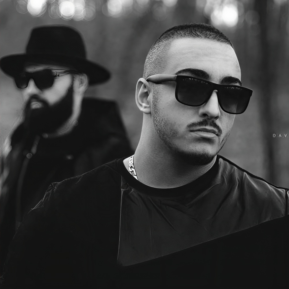 VUK MOB