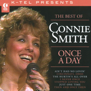 Dengarkan lagu I Never Once Stopped Loving You nyanyian Connie Smith dengan lirik
