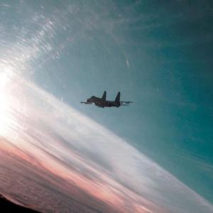 SH3HYO的專輯DOGFIGHT (Explicit)