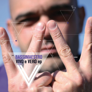 收聽Bassi Maestro的The hard way (Explicit)歌詞歌曲
