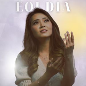 Dengarkan Yesus Pegang Tanganku lagu dari Eoudia dengan lirik