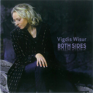 收聽Vigdis Wisur的I Can`t Make You Love Me歌詞歌曲
