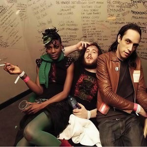 Noisettes ดาวน์โหลดและฟังเพลงฮิตจาก Noisettes