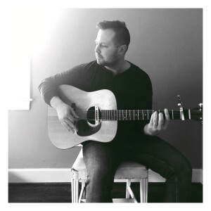 ดาวน์โหลดและฟังเพลง Because He Lives พร้อมเนื้อเพลงจาก John Tibbs