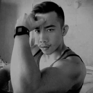Listen to Berlalu song with lyrics from Gusto Irwan