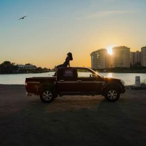 ดาวน์โหลดและฟังเพลง a 30º พร้อมเนื้อเพลงจาก Kisko