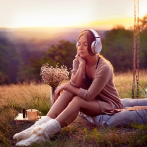 อัลบัม Lofi Music For Moments That Matter ศิลปิน Thunder In Paradise