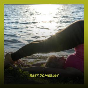 Various的专辑Rest Somebody