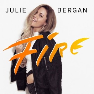收聽Julie Bergan的Fire歌詞歌曲