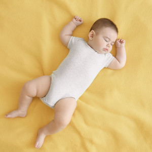 Relax Meditation Sleep的專輯Tranquil Serenades: Baby Sleep Serenity Lullabies