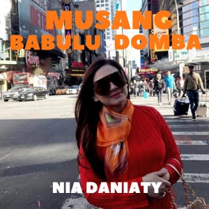 Album Musang Babulu Domba oleh Nia Daniaty