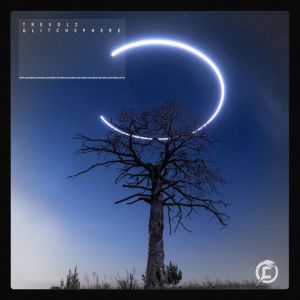 Dengarkan Glitchsphere lagu dari Trevolz dengan lirik